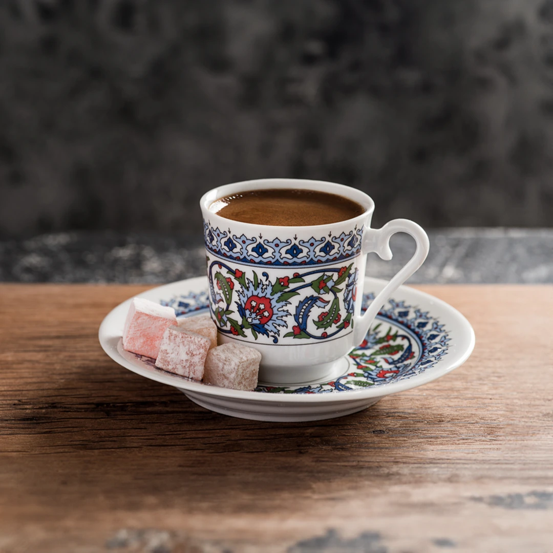 Damla Sakızlı Türk Kahvesi